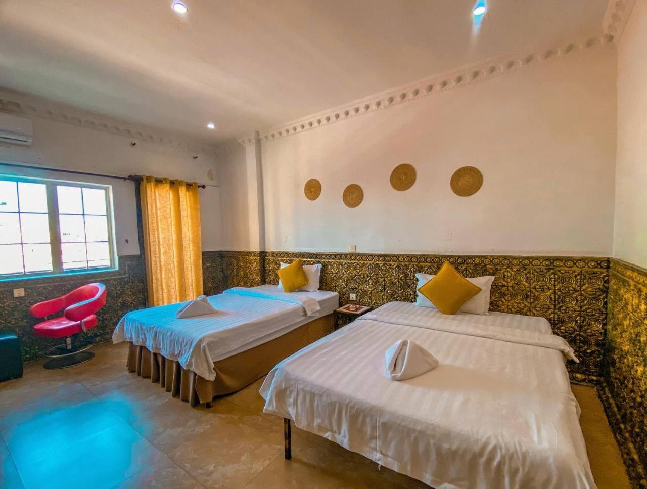 Le Casablanca Hotel Phnompen Kültér fotó