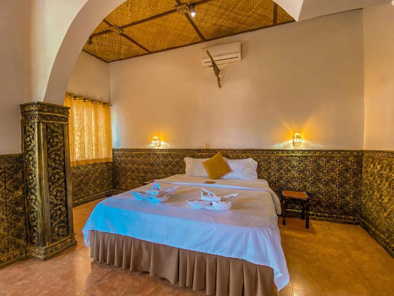 Le Casablanca Hotel Phnompen Kültér fotó